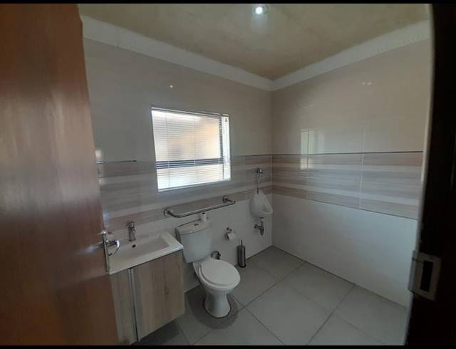 3 BEDROOM HOUSE FOR SALE IN CHANTELLE